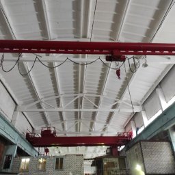 Почему внутри цеха весной отслаивается слой краски