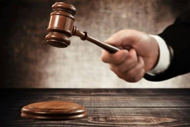 Бизнесмен против должниц: Виктор Акимов намерен отстоять своё честное имя в суде