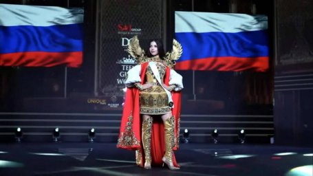Индия аплодирует Кире Капшик: титул Miss Teen Glam World 2026 и подписание контракта