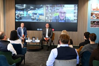 Книга "Хроники космической гавани" &mdash; литературное сопровождение к юбилею полёта в космос